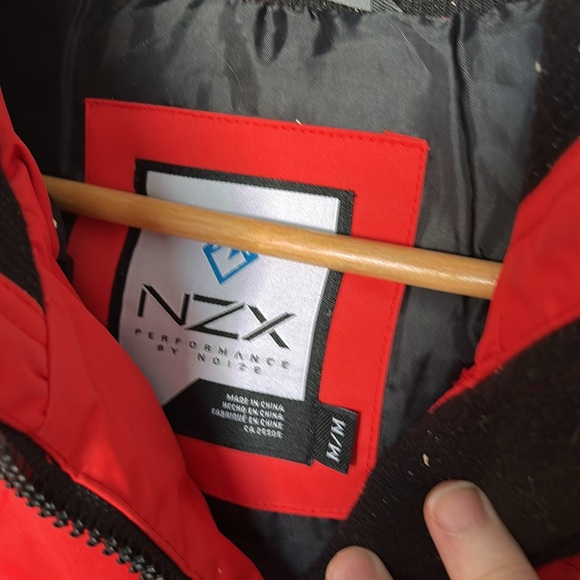 Noise winter jacket in red orange colour - Picture 6 of 11